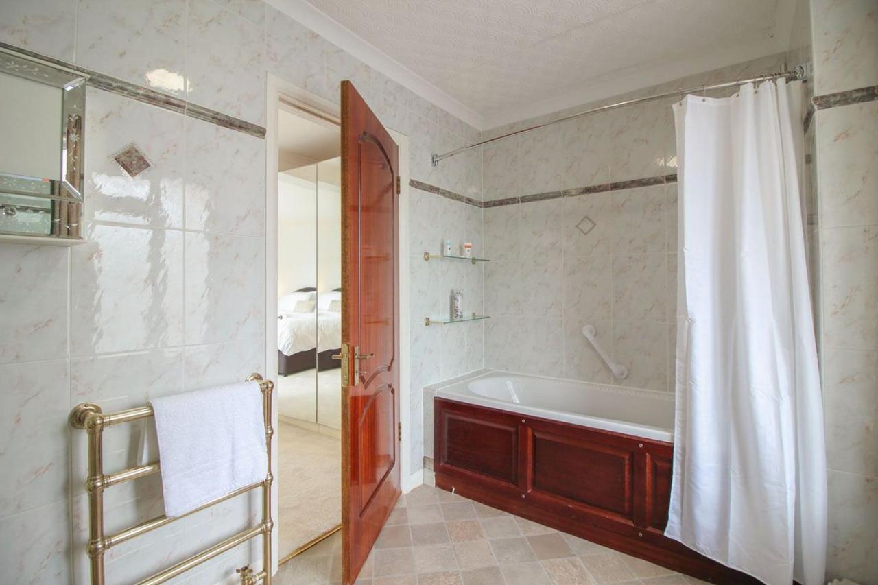Clifton Villa Ньюки Экстерьер фото